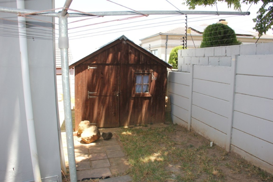 To Let 3 Bedroom Property for Rent in Heldervue Western Cape